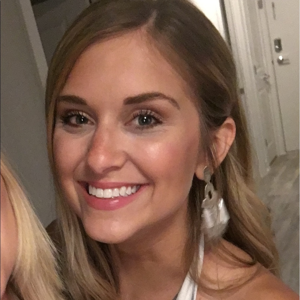 Meet your Posher, Madi